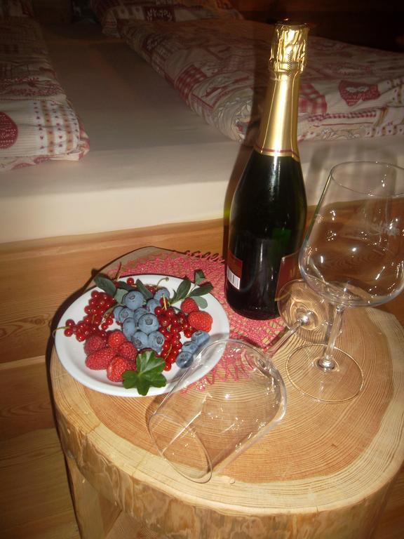 Agriturismo Maso Grisun Borzago Номер фото